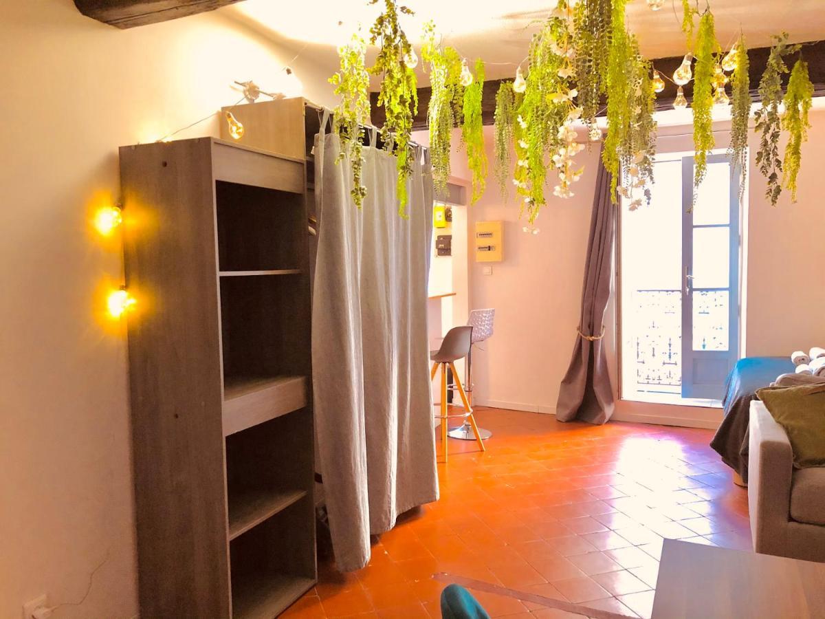 Jungle Hyper Centre Apartment Nîmes Exterior photo